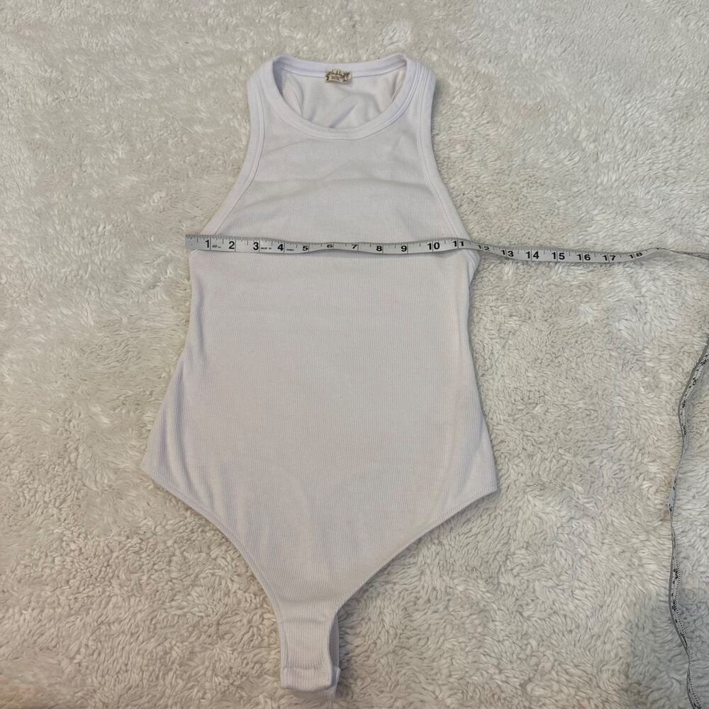 Intimately Womens White High Neck Bodysuit Sleeveless M Basic Casual Boho Indie - Picture 3 of 7